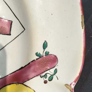 A rare French faience playing cards dish, poss. Ferrat, Moustiers, or Nevers, 18th C. — 照片 4