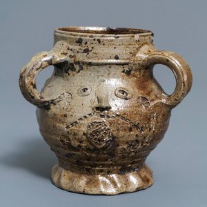 A rare German stoneware pointed nose jug, Raeren, 1st half 16th C. — 照片 3