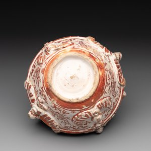 A rare Hispano-Moresque lustre-glazed basket and a porringer, 16/17th C. — photo 8