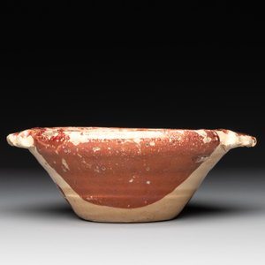 A rare Hispano-Moresque lustre-glazed basket and a porringer, 16/17th C. — photo 9