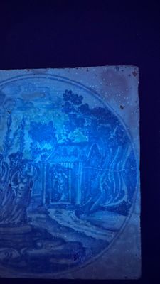 A rare large blue and white Dutch Delft mythological tile, Harlingen, ca. 1680 — photo 11