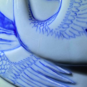 A rare large Chinese blue and white relief-moulded jardinière, Kangxi — 照片 76