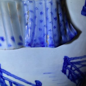 A rare large Chinese blue and white relief-moulded jardinière, Kangxi — 照片 79