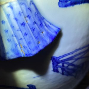 A rare large Chinese blue and white relief-moulded jardinière, Kangxi — 照片 84
