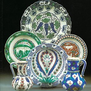 A rare large Hispano-Moresque lustre-glazed 'Stag' dish, Spain, 17th C. — photo 3