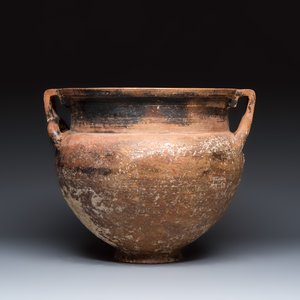 A rare large late Hellenistic pottery column krater with marine encrustation — 照片 2