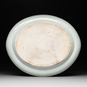 A rare oval Chinese Canton famille rose 'Wu Shuang Pu' dish from the  旗昌 Russel & Co. service, 19th C. — photo 2