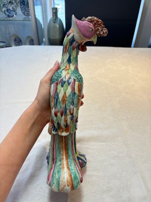 A rare pair of Chinese famille rose models of phoenixes, Qianlong — foto 11