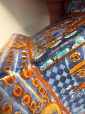 A rare pair of European-decorated Chinese blue and white pyramidal tulip vases — 照片 86