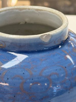 A rare pair of Japanese gilt-decorated powder-blue-ground vases — foto 28