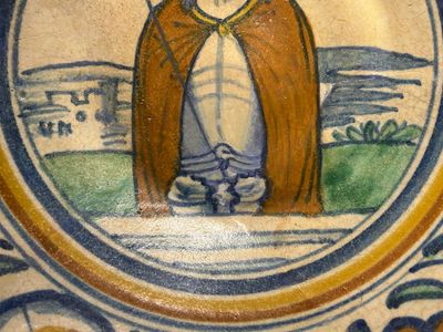A rare polychrome Antwerp maiolica dish with 'Christ as the man of sorrows', ca. 1540-1550 — photo 13