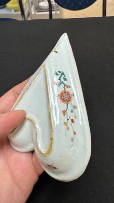 A rare polychrome Dutch Delft petit feu six-piece sweetmeat set — photo 18