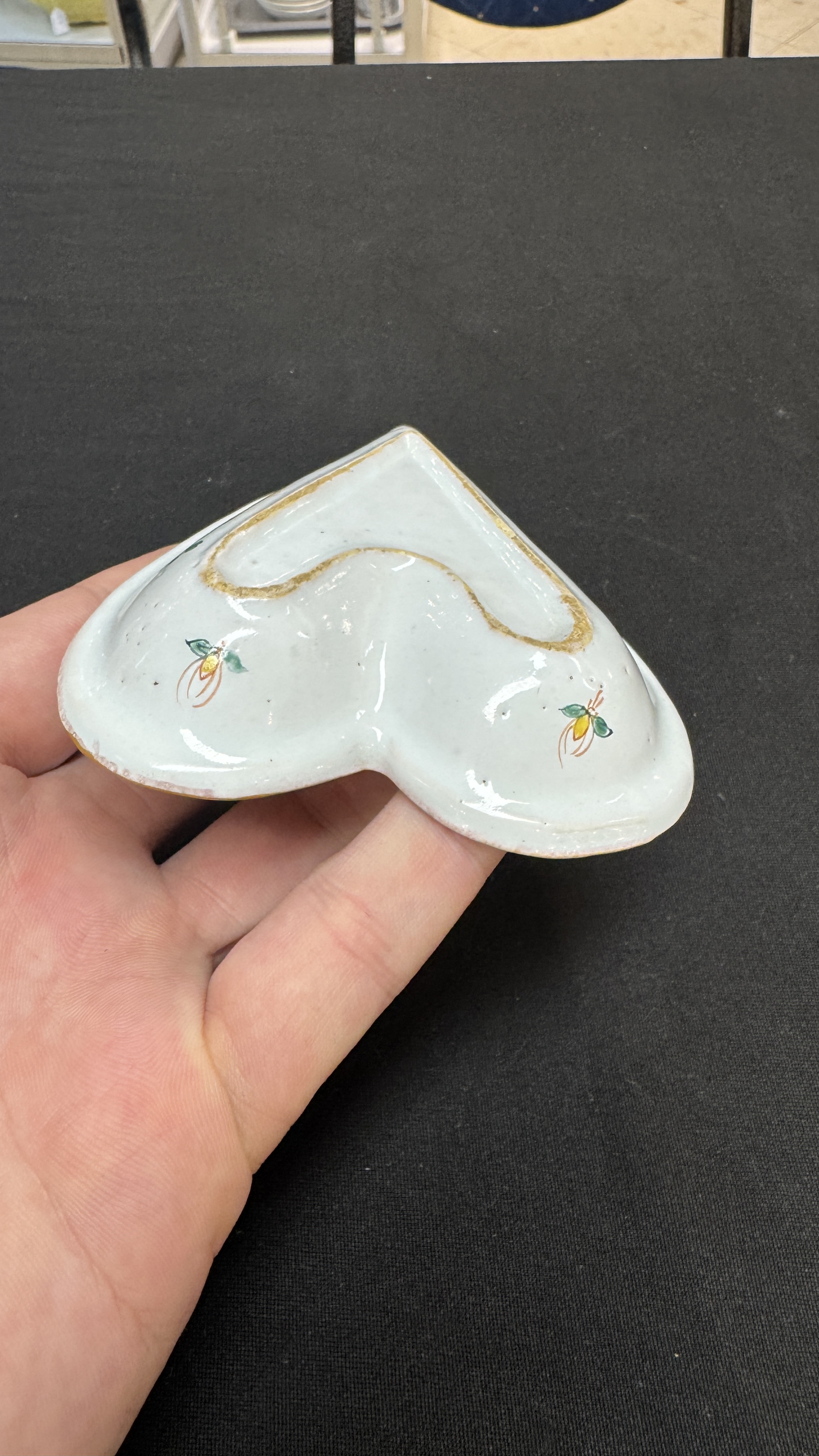 A rare polychrome Dutch Delft petit feu six-piece sweetmeat set — photo 19