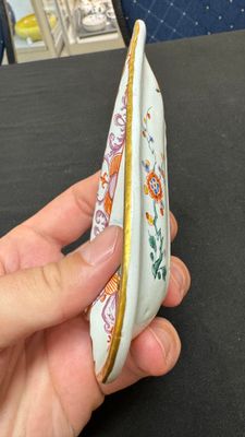 A rare polychrome Dutch Delft petit feu six-piece sweetmeat set — photo 57