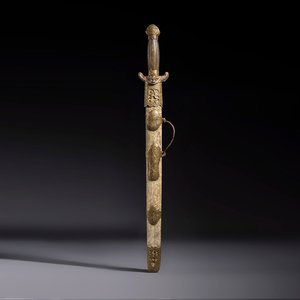 A rare set of Chinese double swords and scabbard, ‘Shuangjian’, Longquan mark, 19th C. — photo 1