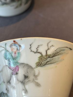 A rare set of eight Chinese famille rose 'Sanxing' nesting bowls, Tongzhi mark and of the period — 照片 27