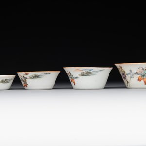 A rare set of eight Chinese famille rose 'Sanxing' nesting bowls, Tongzhi mark and of the period — 照片 11
