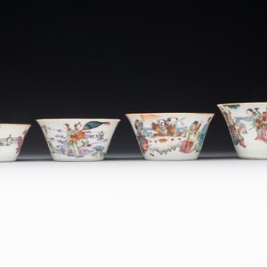 A rare set of eight Chinese famille rose 'Sanxing' nesting bowls, Tongzhi mark and of the period — 照片 4