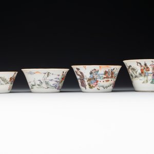 A rare set of eight Chinese famille rose 'Sanxing' nesting bowls, Tongzhi mark and of the period — 照片 7
