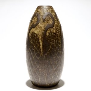 A rare stoneware vase with flamingos, Charles Catteau for Boch Frères Keramis, ca. 1924 — 照片 1