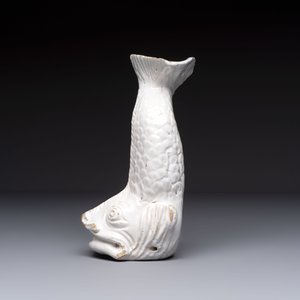 A rare white-glazed Delftware dolphin-shaped fountain, 18th C. — photo 3