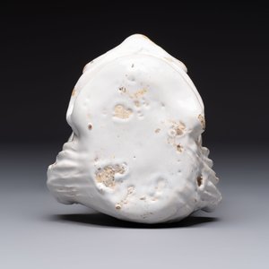 A rare white-glazed Delftware dolphin-shaped fountain, 18th C. — photo 6