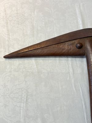 A rare wooden 'Porowa Ra Maru' or 'bird-head' club, Kanak peoples, New Caledonia, 19th C. — photo 12