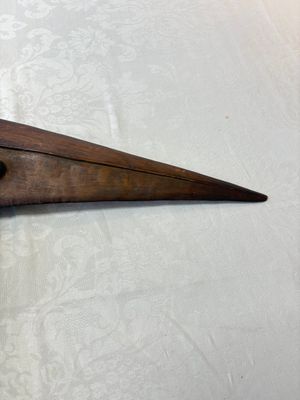 A rare wooden 'Porowa Ra Maru' or 'bird-head' club, Kanak peoples, New Caledonia, 19th C. — photo 4