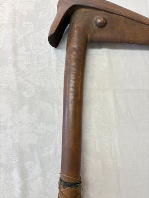 A rare wooden 'Porowa Ra Maru' or 'bird-head' club, Kanak peoples, New Caledonia, 19th C. — photo 5
