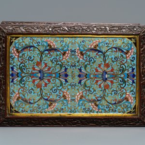A rectangular Chinese cloisonné and wood box, 19th C. — 照片 6