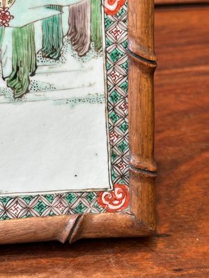 A rectangular Chinese famille verte plaque in a wooden faux bamboo frame, Kangxi — photo 5