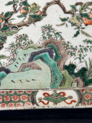 A rectangular Chinese famille verte tile with two-sided design, Kangxi — 照片 17