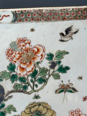 A rectangular Chinese famille verte tile with two-sided design, Kangxi — 照片 20