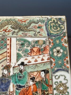 A rectangular Chinese famille verte tile with two-sided design, Kangxi — 照片 3
