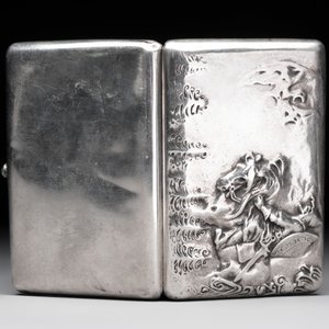 A relief-decorated silver 'Saint George and the Dragon' cigarette case, Russia, 20th C. — 照片 5