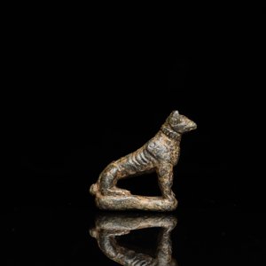 A Roman bronze model of a panther and a belt plate with a lion, ca. 2nd C. — 照片 4