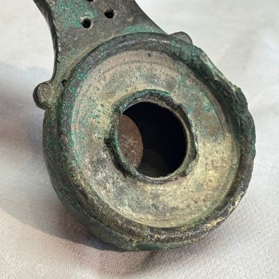 A Roman bronze oil lamp — photo 6