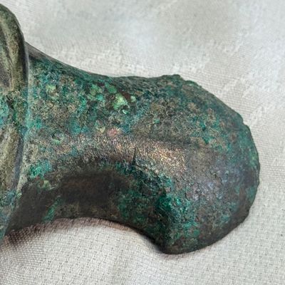 A Roman bronze oil lamp — photo 11