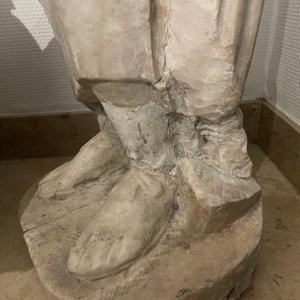 A Roman marble statue of a philosopher holding a parchment roll, ca. 2nd C. — 照片 14