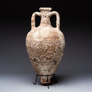 A Roman oil amphora, Southern Spain, 2nd/3rd C. — photo 1