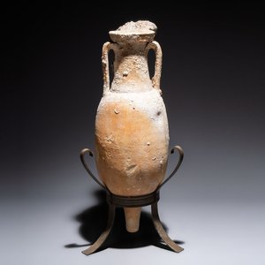 A Roman pottery fish oil or wine transport amphora with marine encrustation, South of Spain, 1st C. B.C./1st C. — foto 1