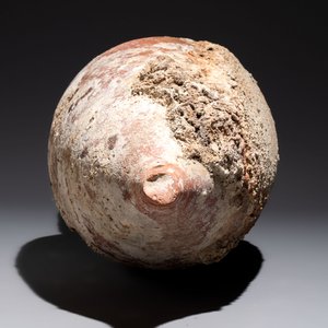 A Roman pottery fish oil or wine transport amphora with marine encrustation, South of Spain, 1st C. B.C./1st C. — foto 6