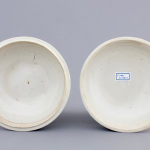 A round Chinese Dehua blanc de Chine box and cover, Kangxi, ca. 1700 — 照片 6