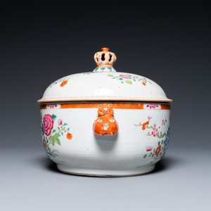 A round Chinese famille rose tureen and cover, Qianlong — photo 5