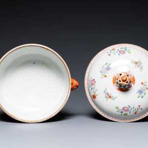A round Chinese famille rose tureen and cover, Qianlong — photo 6