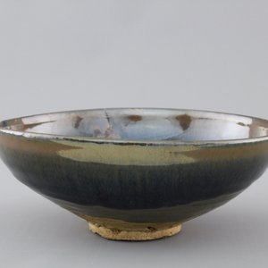 A russet-splashed black-glazed bowl, presumably Song Dynasty — photo 2
