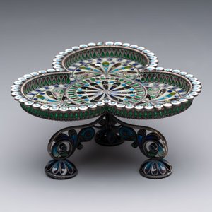 A Russian silver enamel tripod tazza, Julius Rappaport, St. Petersburg, Russia, 19/20th C. — 照片 1