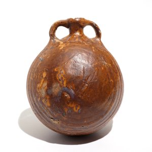 A salt glazed stoneware pilgrim's flask, Siegburg, Germany, 15th C. — 照片 2