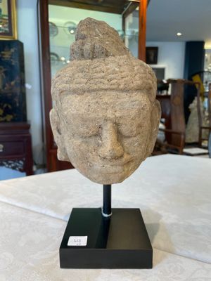 A sandstone torso and a Buddha head, Cambodia, late Khmer period, 13/14th C. — photo 9