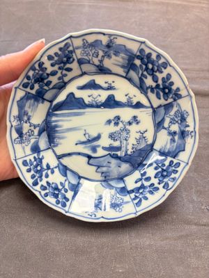 A set of 11 Chinese blue and white cups and saucers with riverscape design, Kangxi — photo 17